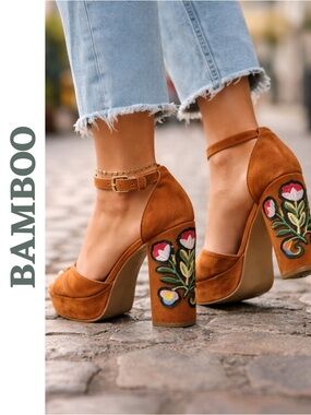 Bamboo Floral Embroidered Platform Heels 7.5 Boho